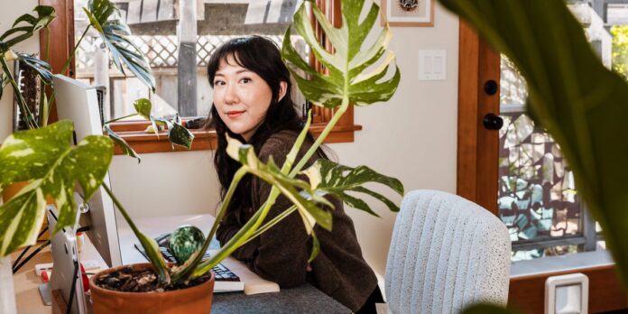 4 Non-Coders Told BI What They Learned From Vibe Coding After Hours