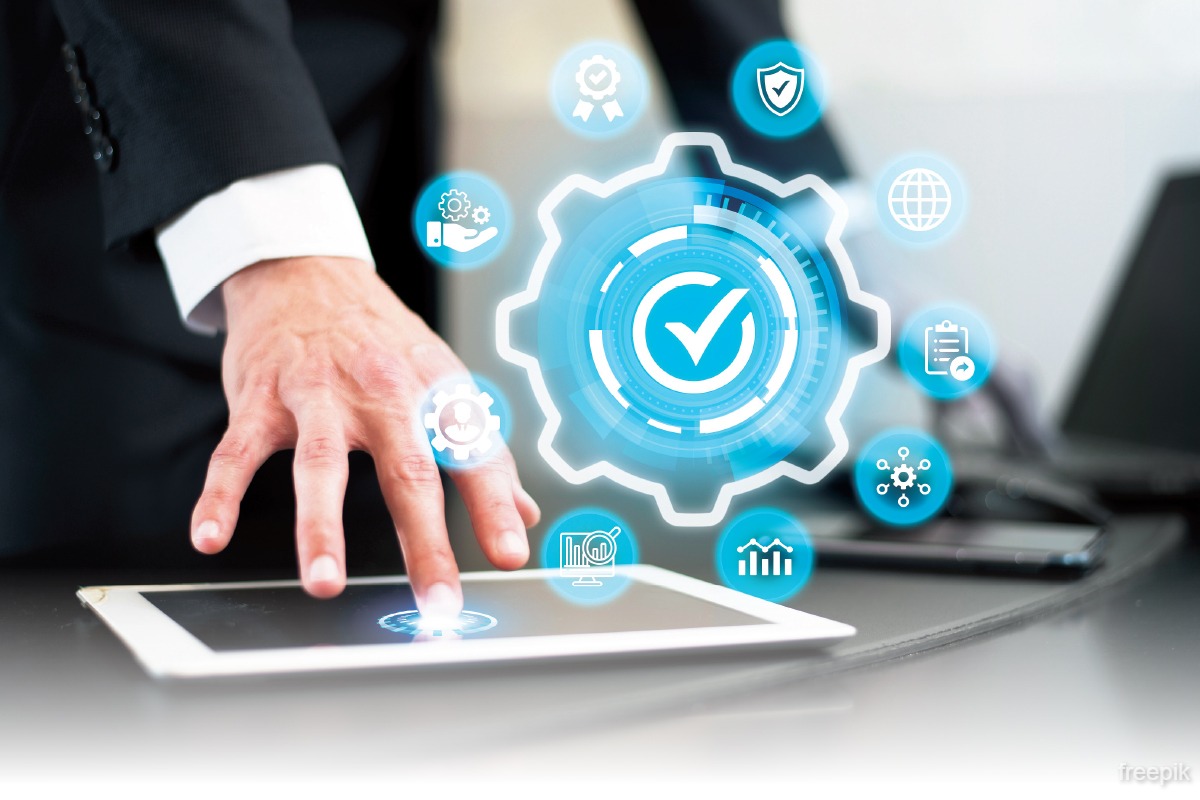 DE12-Solutions-TEM1600_freepik.jpg share icon