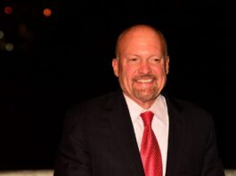 Jim Cramer Says AI Bulls Want OpenAI To Keep Spending — But Worry It Can't: We Are Hearing About 'Cracks'