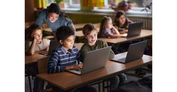 How Parents Can Help Their Student Use AI with Wisdom, Integrity