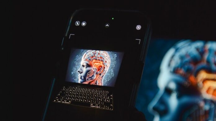 Shadow AI Grows in Mexico as Workers Adopt Tools Independently