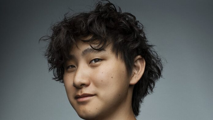 Meta AI Chief's Counsel To Teens For Replicating Bill Gates' Success