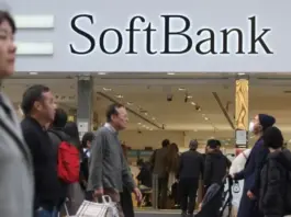 Hundreds More Flights Cancelled as FAA Raises Air Travel Reductions to 6 Percent