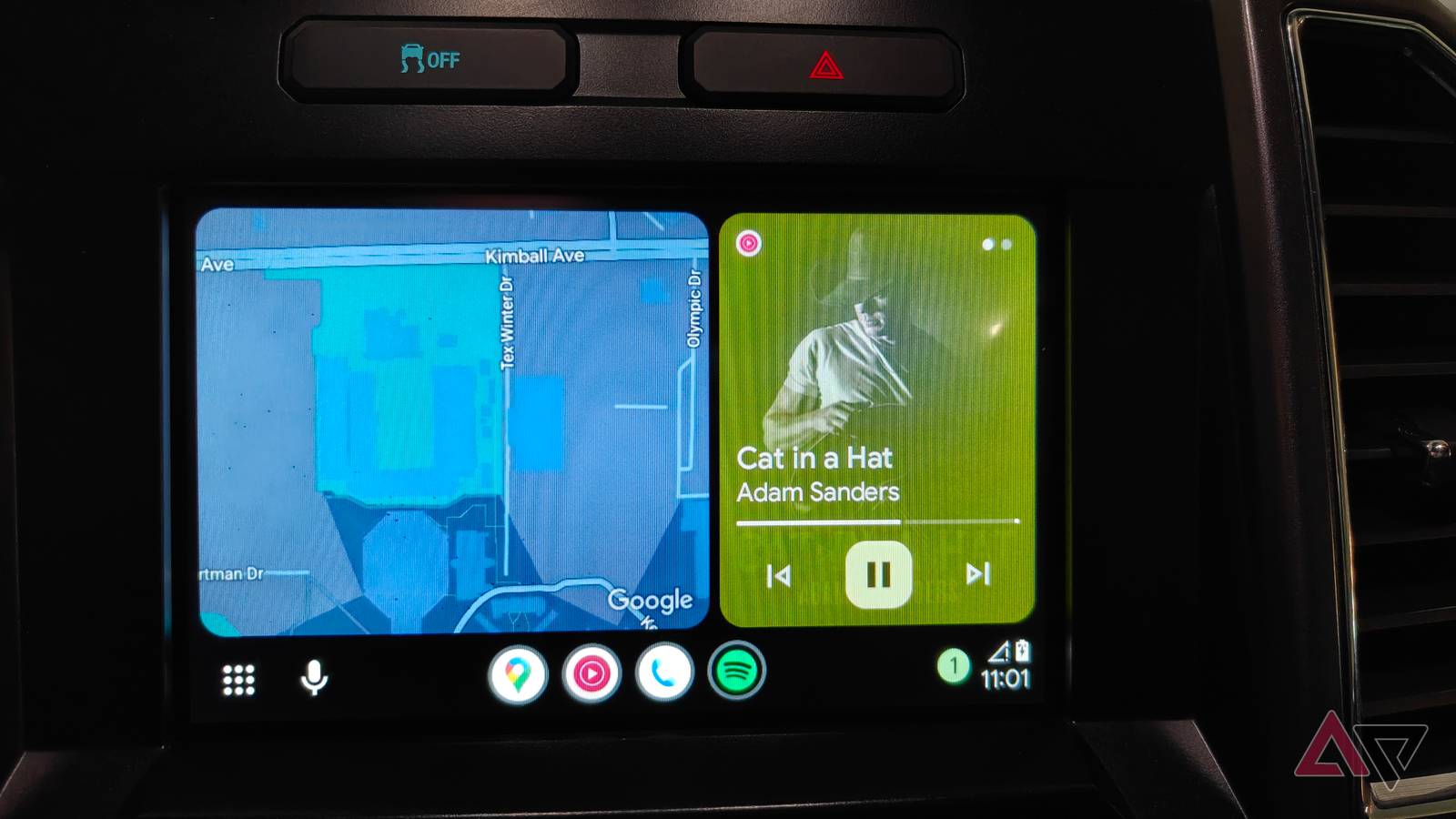img20251030110106.jpg Gemini is finally hitting the road with Android Auto