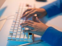 Vibe Coding Won’t Replace Humans Anytime Soon, Data Shows