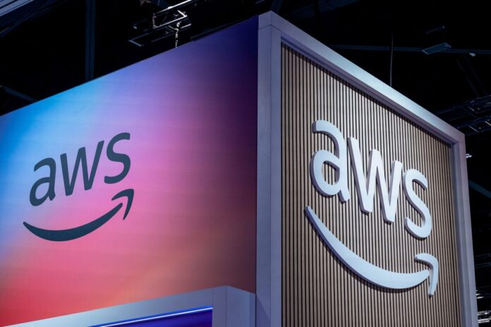 Amazon Pitches AI Tools as Co-Workers While Axing Jobs