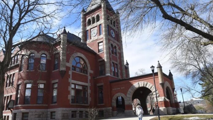 How UNH is Adapting to AI - The New Hampshire