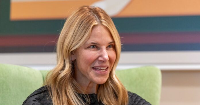 OpenAI Appoints Slack CEO as CRO to Accelerate Monetization - 조선일보