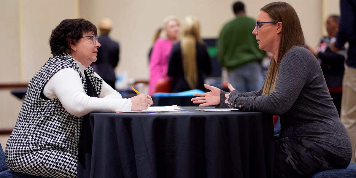 6932074771107c9f34576189.jpeg AI Isn't Solely to Blame for Your Job App Getting Rejected