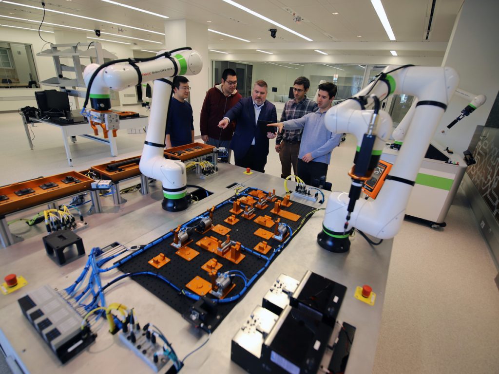 Alex-Jones-Lab-Featured-1024x768.jpg Why AI Can’t Replace Computer Scientists