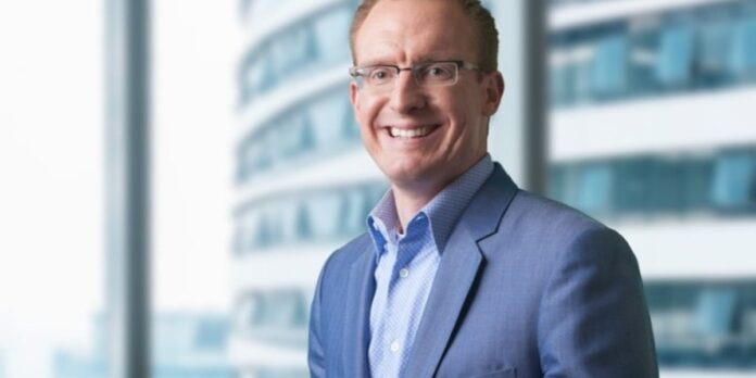 Deloitte's CTO: companies are spending 93% on tech and only 7% on people and that has to change