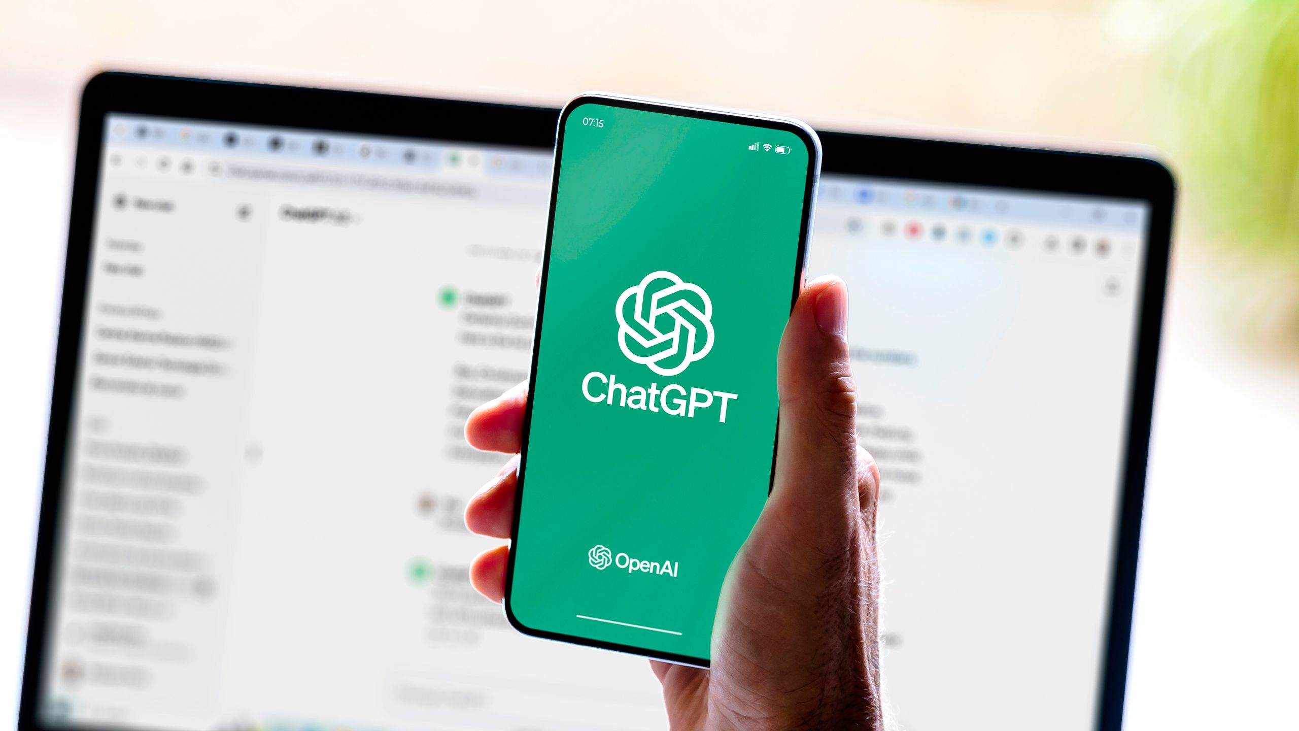 LF85nFQBrb3PTtdyqPK5tE-2560-80.jpg The ‘no prompt’ rule makes ChatGPT give expert-level writing advice — here’s how it works