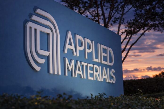 Applied Materials (AMAT) Stock Week Ahead: Holiday-Shortened Trading, AI Equipment Demand Signals, and China Export-Curb Crosswinds (Dec 22–26, 2025)