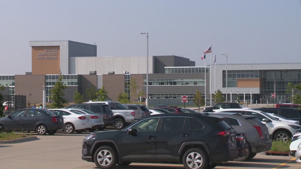 5f3fe88a-790a-4ff6-b041-d0c70233b454_1140x641.jpg Iowa school district partners with OpenAI