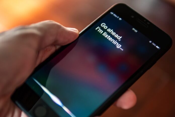 Gene Munster Says Apple's Move From OpenAI's ChatGPT To Google Gemini Significantly Raises Chances Of New Siri Succeeding: 'Nice Job'