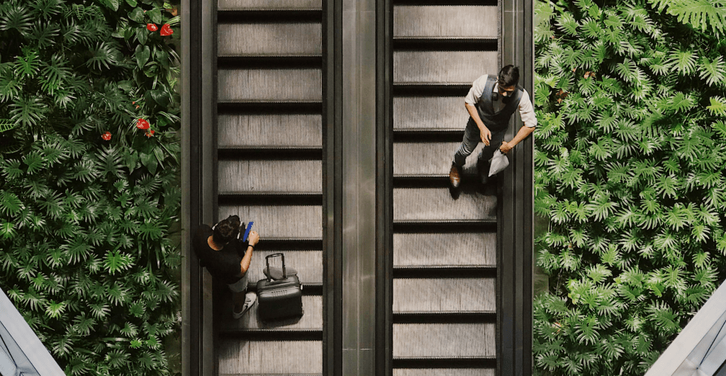 Screenshot-2026-01-22-at-15.00.01.png New AI Tool Pushes Business Travelers Toward Lower-Emission Trips New AI System Aims to Reduce Business Travel Emissions for Corporate Travelers