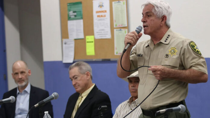 Nanos microphone candidate forum