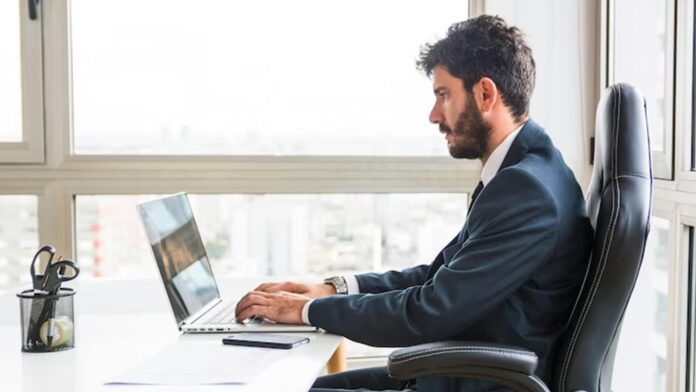 If you spend your time hunched over a computer keyboard, this can lead to pain and stiffness in your neck and shoulders.