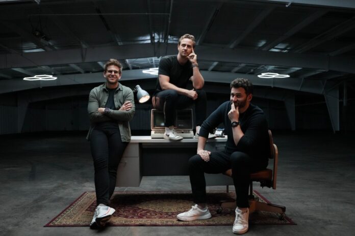 a picture of Linq co-founders Patrick Sullivan (CTO), Elliott Potter (CEO), and Jared Mattsson (President).