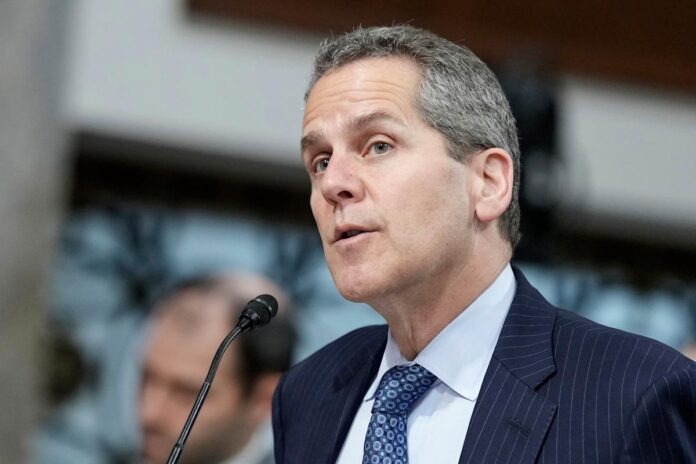 Fed's Barr casts doubt on AI as rate-cutting tool