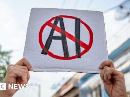 Race on to establish globally recognised 'AI-free' logo - BBC