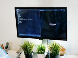 Fintech Exec: Lack of Cultural Fit Leads to Employee Underperformance Employees Who Don't Vibe Code Are 'Underperforming,' Says Fintech Exec