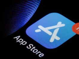 Developers Warn Flood of Vibe-Coded Apps Could Slow Apple Approvals