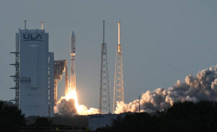 Amazon to acquire satellite company Globalstar, OpenAI memo lashes out at rival Anthropic