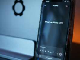 Understanding Your Data Privacy: What You Need to Know When Using AI Tools favicon-4