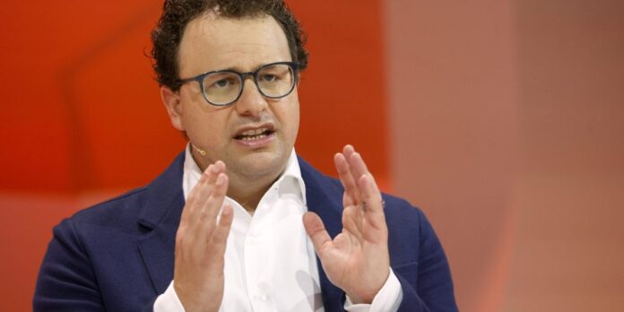 Anthropic leaks its own AI coding tool’s source code in second major security breach