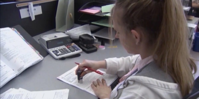 Tax experts say AI is reshaping tax season and the industry as the tax deadline looms